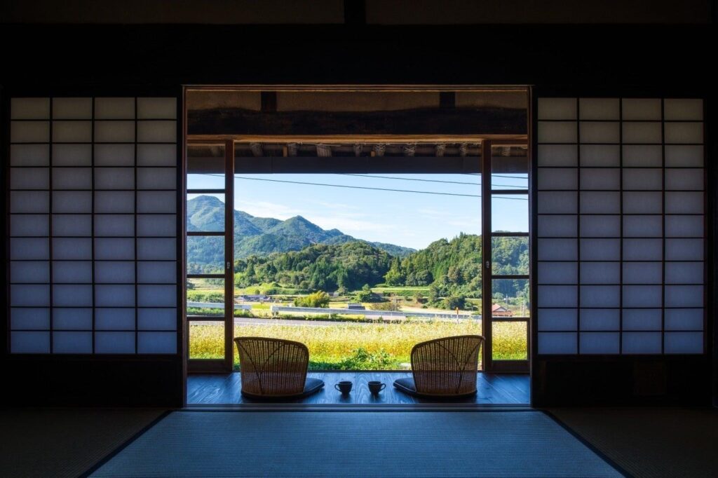 Traditional Japanese room with open windows for ventilation